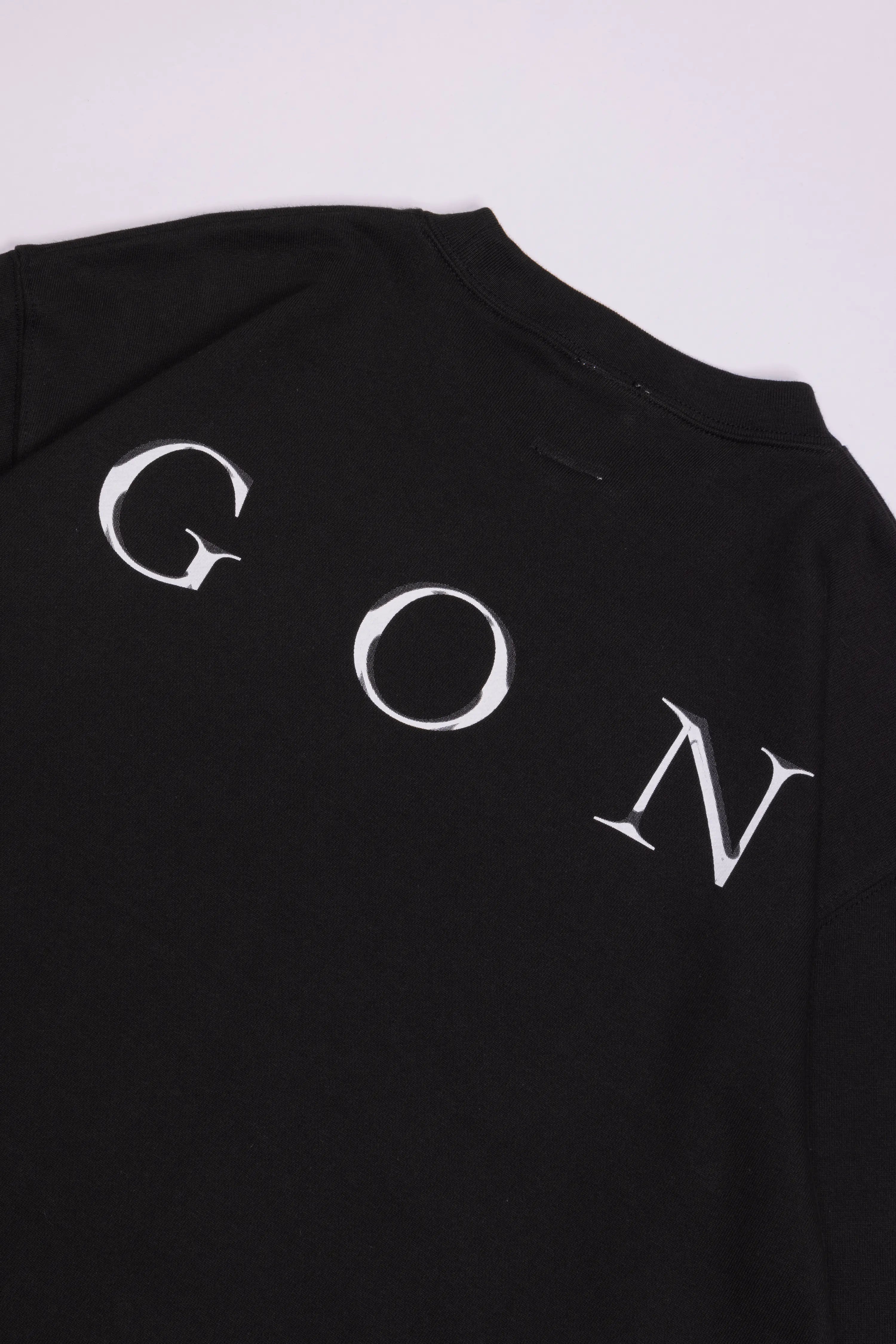 AM GON クルーネック