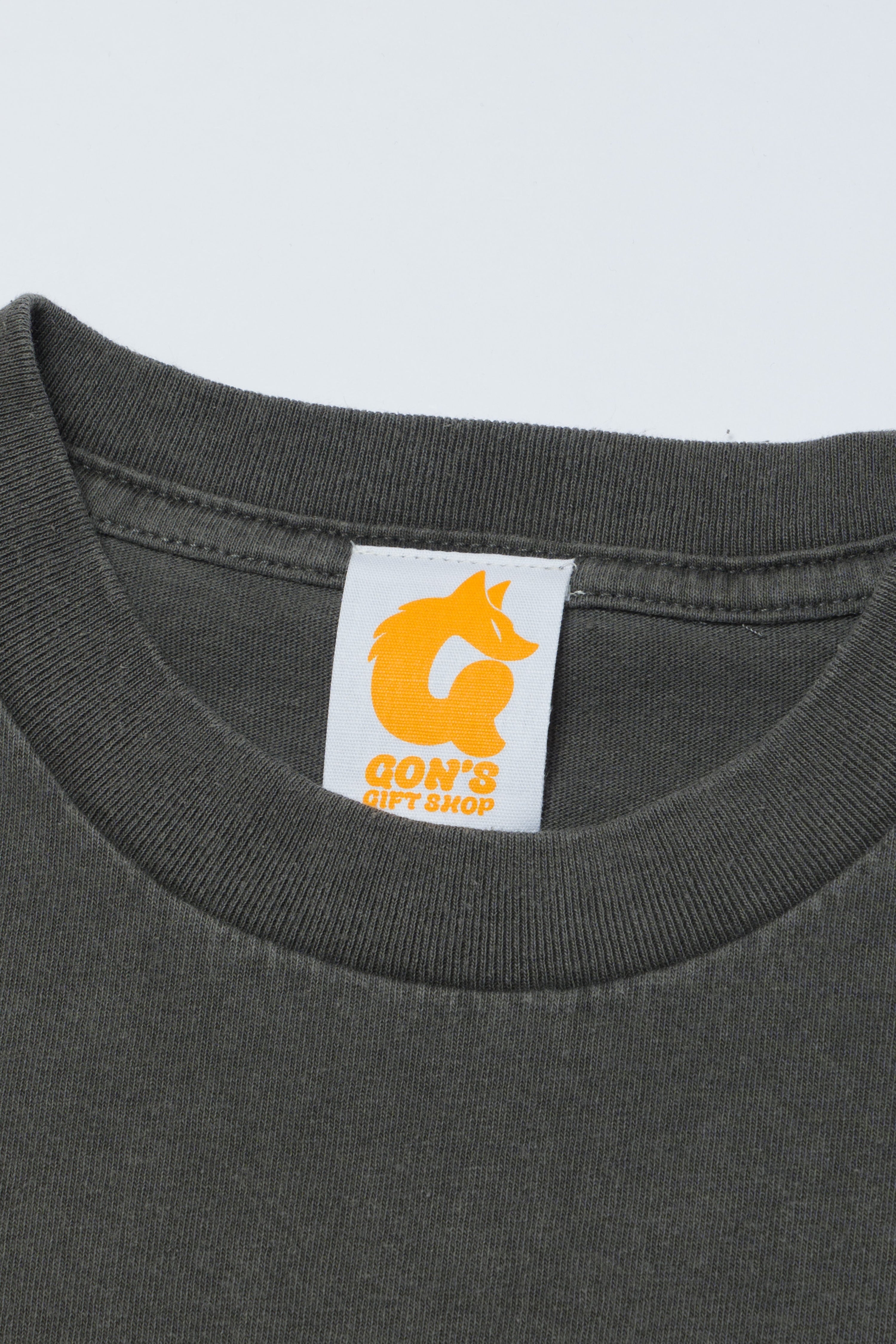 GONMACHINE Tシャツ